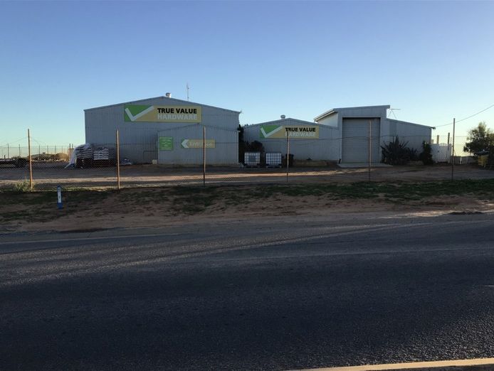 shark-bay-mitre-10-true-value-hardware-includes-property-0