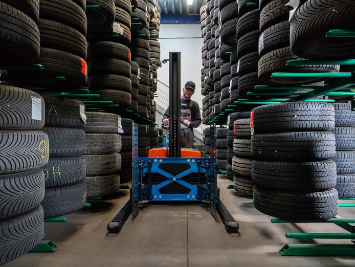 major-established-auto-workshop-amp-tyre-retailer-4