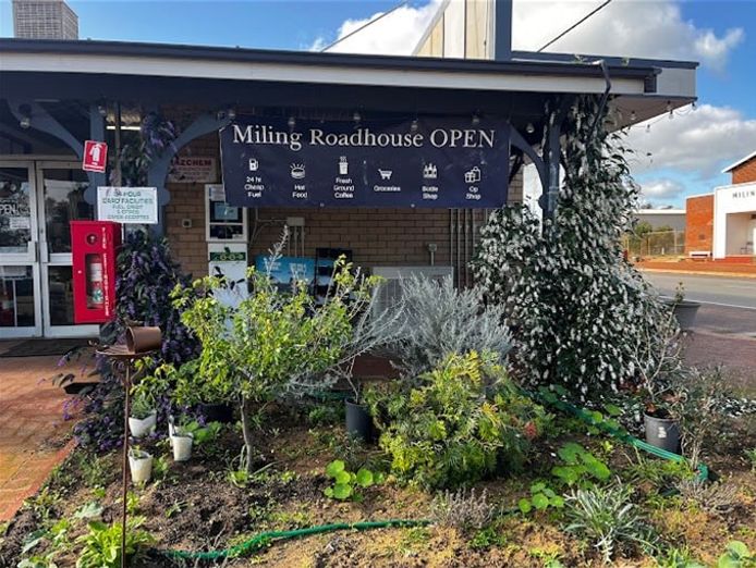 roadhouse-general-store-for-sale-1