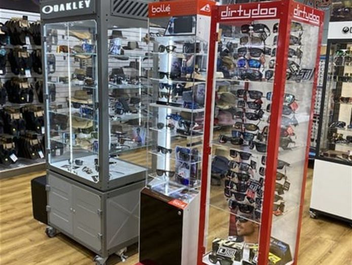 exceptional-opportunity-own-a-profitable-retail-business-4