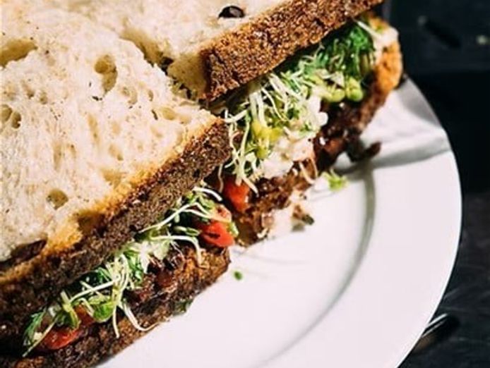coming-soon-high-volume-sandwich-bar-busy-location-0