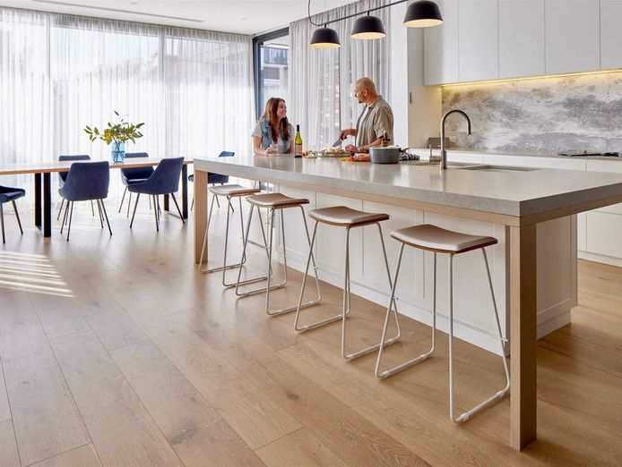well-established-and-highly-profitable-choices-flooring-4