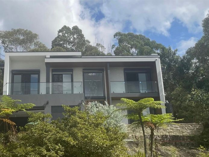 established-bushfire-compliant-roller-shutter-manufacturer-8