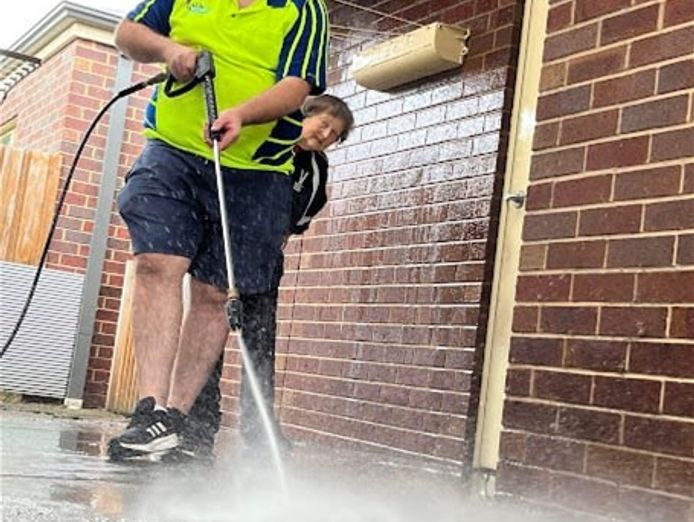 cleaning-amp-restoration-business-strong-earnings-1