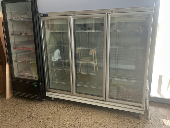 anglesea-food-hub-turnkey-coastal-setup-4