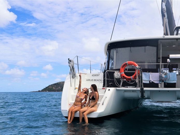 queenslands-most-awarded-bareboat-charter-business-4
