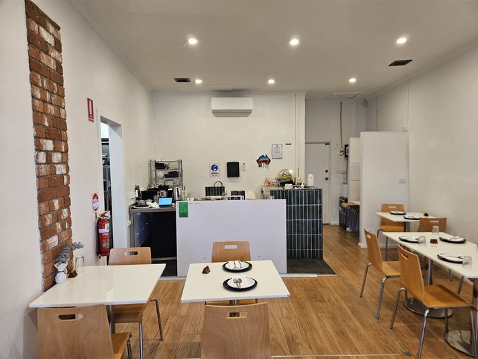 available-for-lease-shops-1-amp-2-torrens-shopping-centre-7