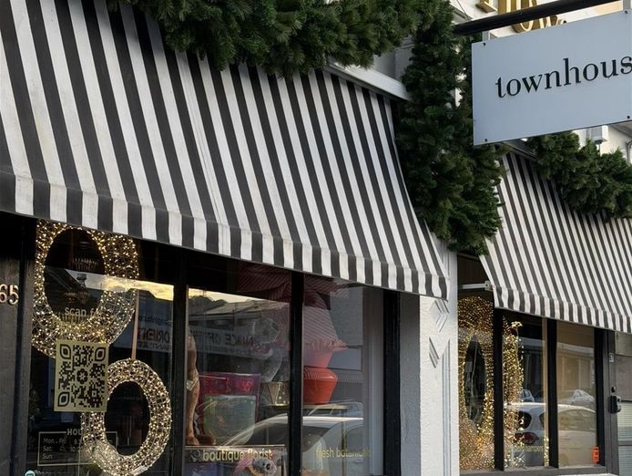townhouse-flowers-boutique-florist-amp-gift-business-7