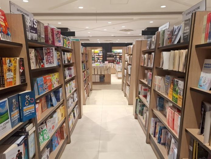 regional-bookstore-lifestyle-business-200k-earnings-0