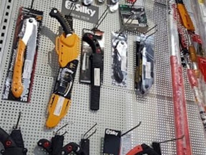 outdoor-power-equipment-retail-and-repair-profitable-4