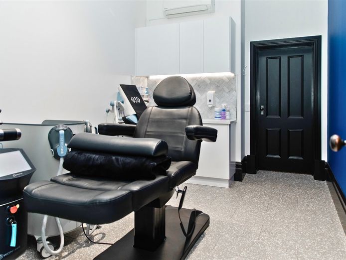 step-into-industry-leading-aesthetics-brand-the-derm-lab-7