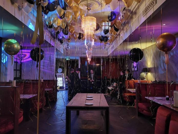 for-sale-or-lease-iconic-restaurant-amp-late-night-venue-6