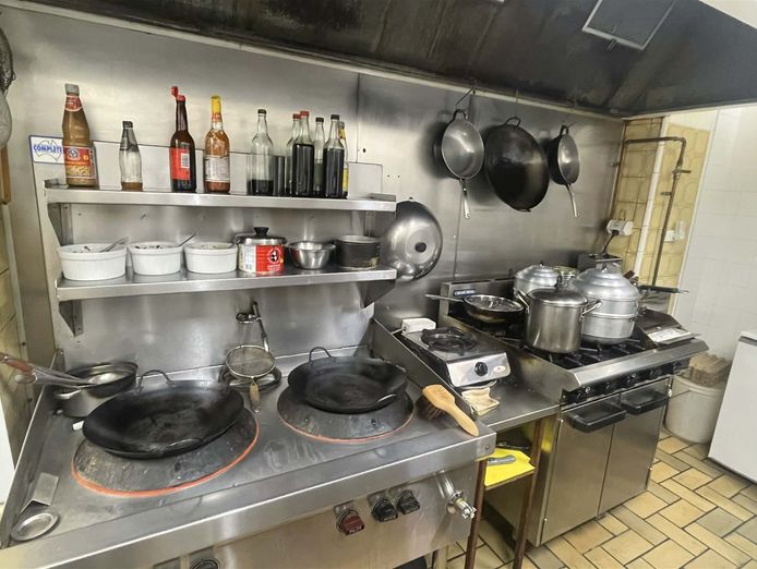 long-established-family-run-restaurant-in-north-hobart-5