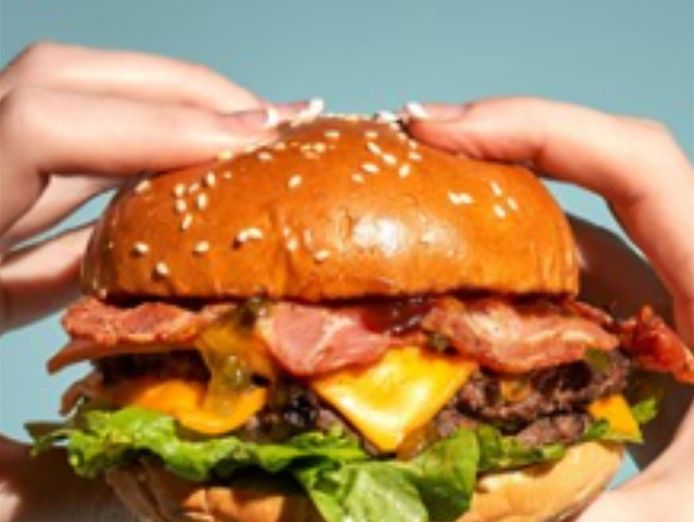pattysmiths-burgers-great-suburban-location-nor-1