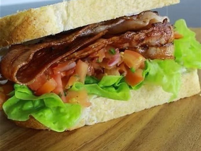 coming-soon-high-volume-sandwich-bar-busy-location-4