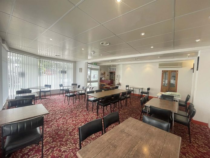 long-established-family-run-restaurant-in-north-hobart-2