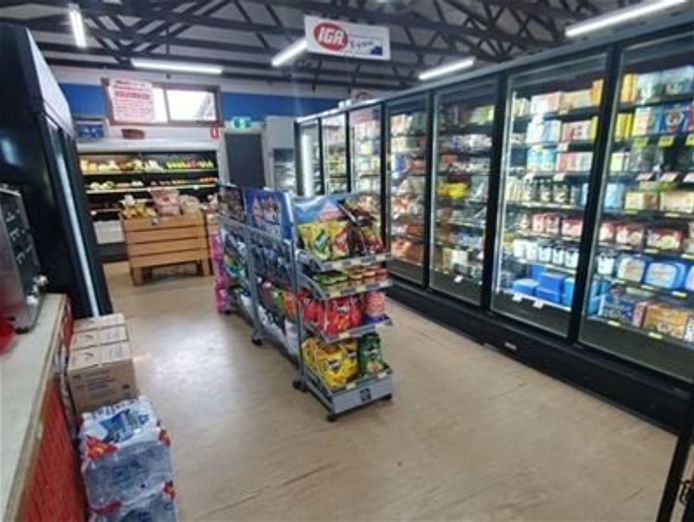 country-iga-supermarket-amp-bottleshop-6