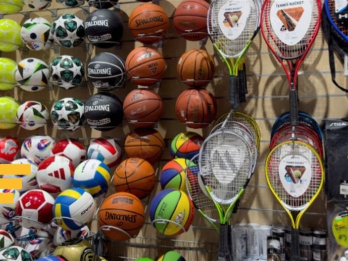sports-footwear-amp-apparel-store-manager-in-place-0