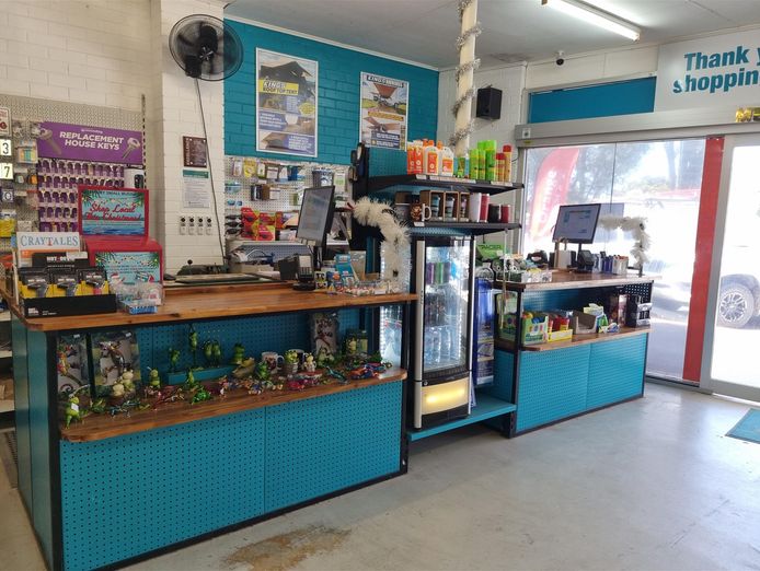 thriving-hardware-store-mid-north-wa-coastal-town-5