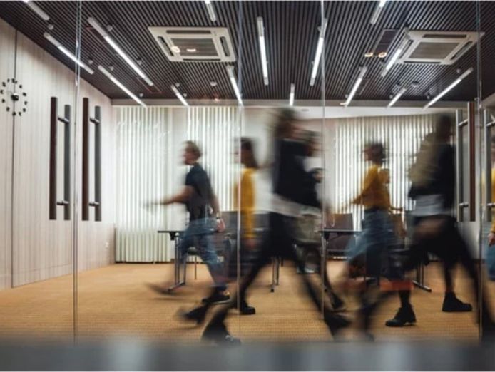 exceptional-1-opportunity-fully-fitted-shared-office-space-5