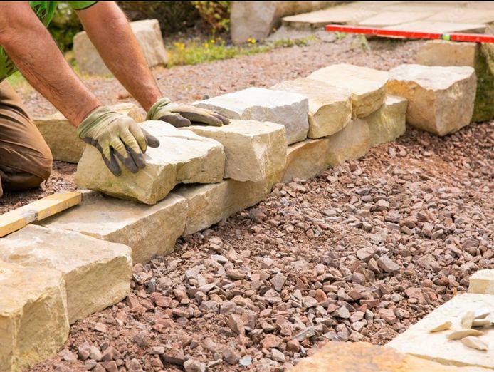 landscaping-business-recurring-revenue-strong-growth-0