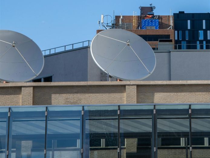 coming-soon-communications-services-business-800k-earnings-1