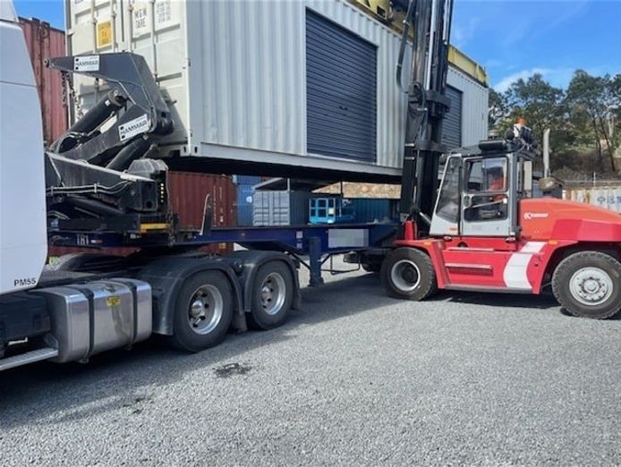 sales-amp-hire-shipping-containers-32-roi-owner-operator-2