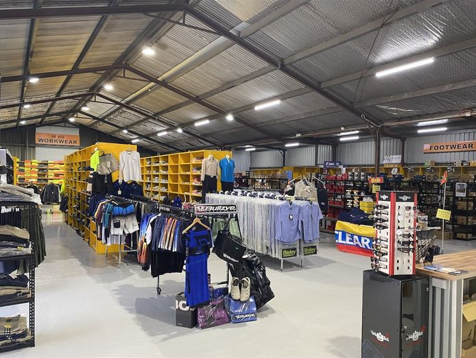 established-regional-retail-business-industrial-freehold-5