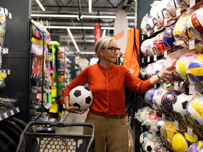sports-footwear-amp-apparel-store-manager-in-place-1