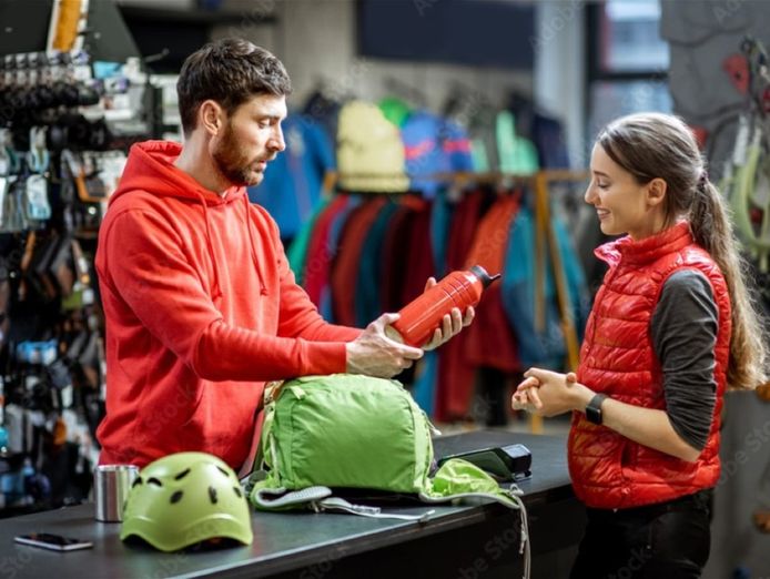 sports-footwear-amp-apparel-store-manager-in-place-4