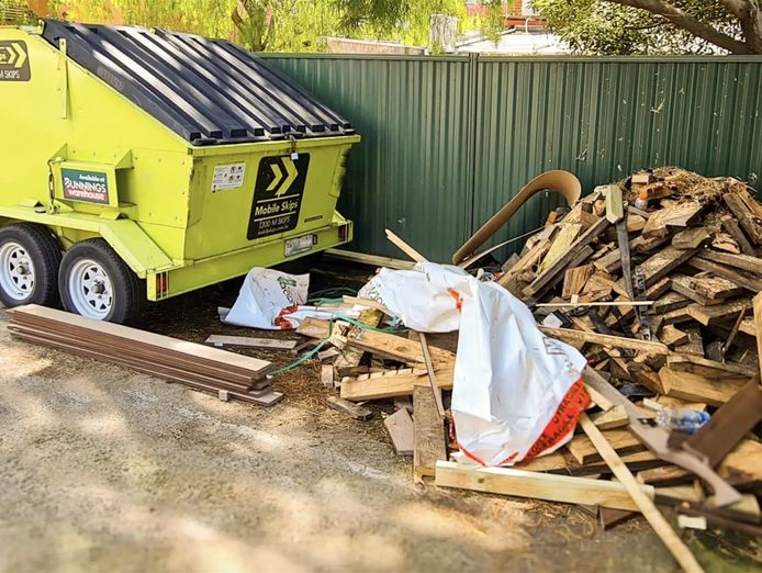 mobile-skips-bin-hire-say-goodbye-to-the-mines-3