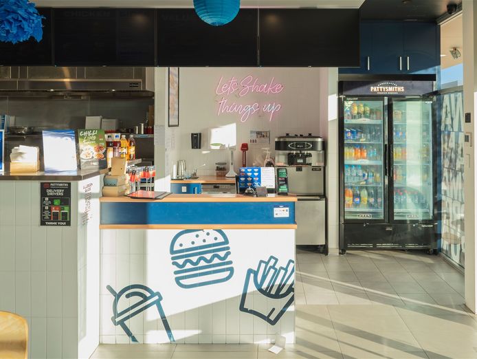 pattysmiths-burgers-gwelup-high-sales-in-prime-location-2