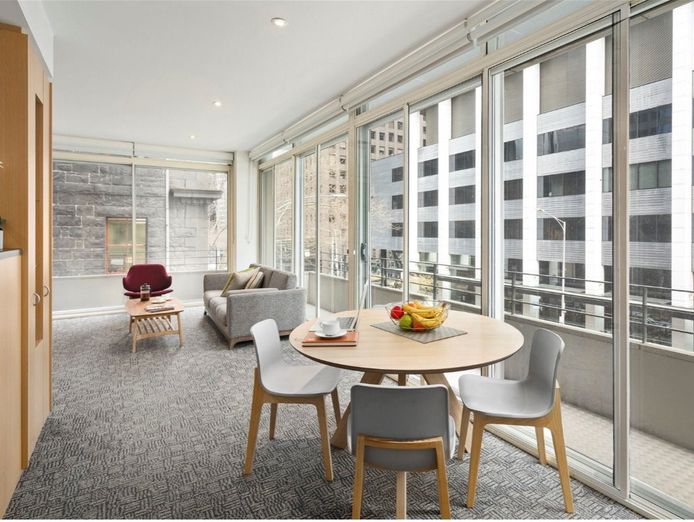 invest-in-the-cbd-thriving-corporate-hub-quest-on-william-7