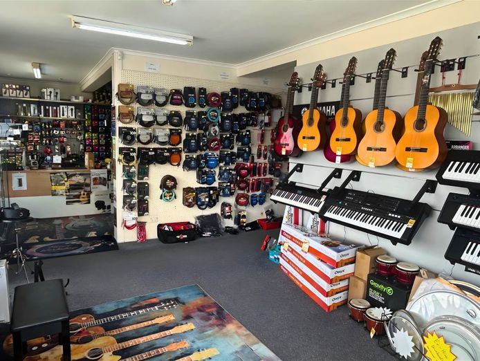 turn-your-passion-into-a-music-empire-with-music-workshop-1