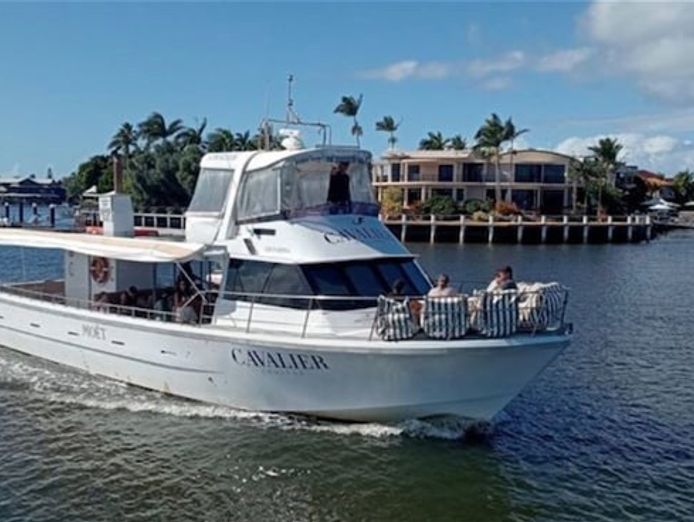 exclusive-marine-tourism-business-8