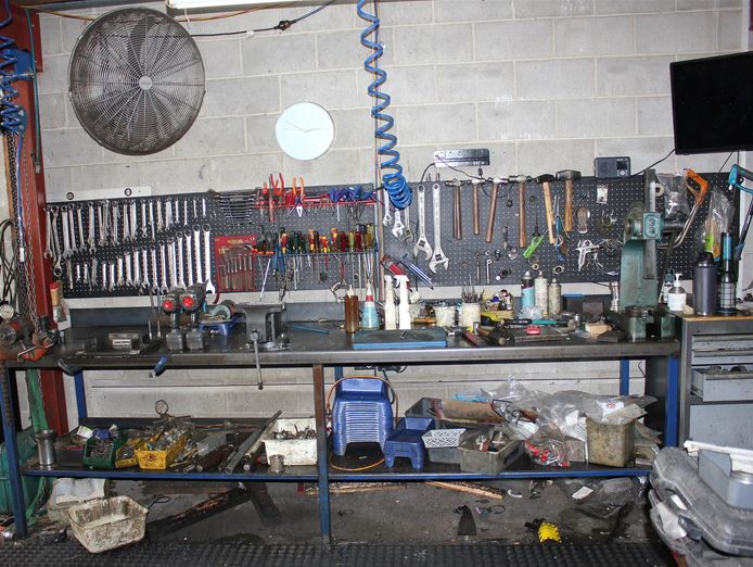 specialist-industrial-air-tool-service-business-for-sale-qld-4