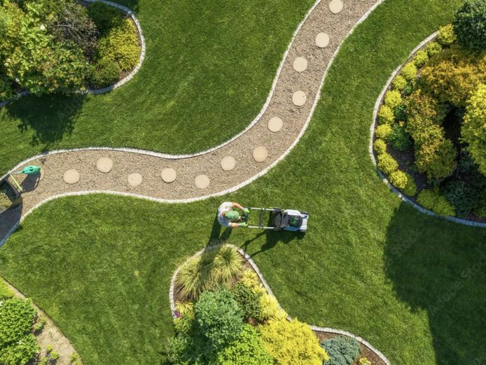 landscaping-business-recurring-revenue-strong-growth-3