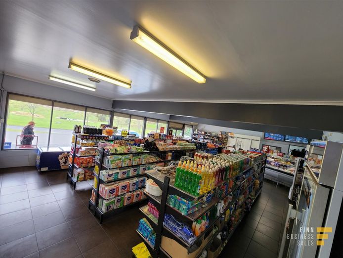 busy-takeaway-amp-convenience-store-eastern-shore-hobart-3