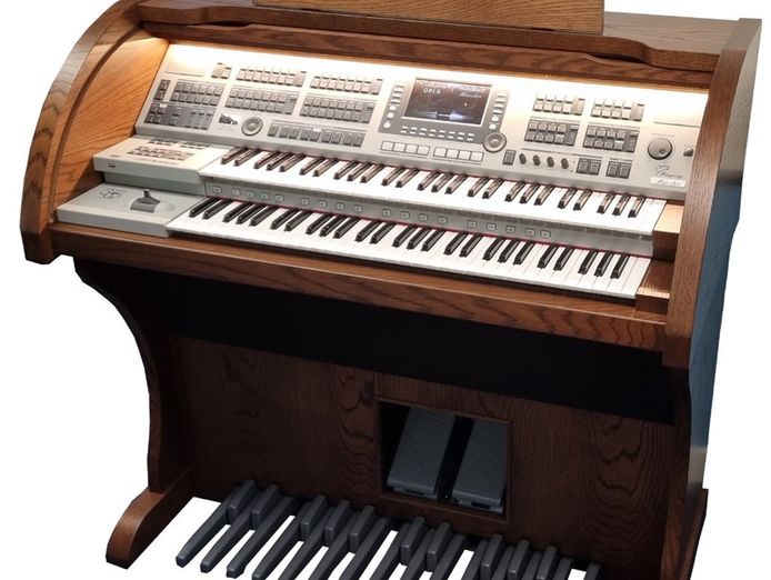 australias-leading-distributor-of-premium-digital-organs-3