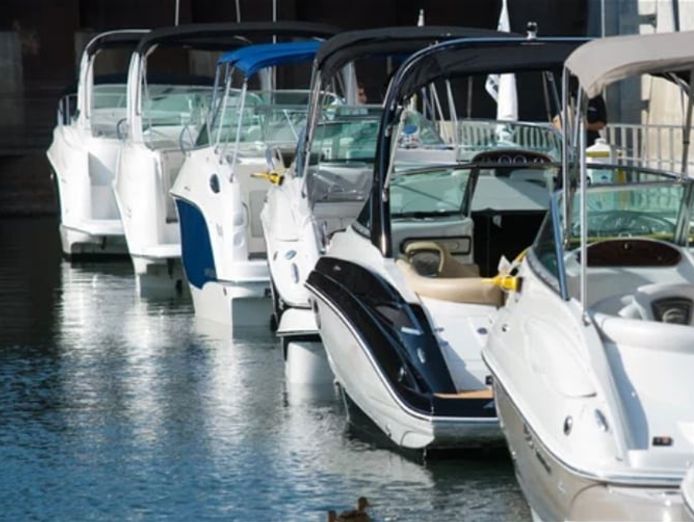 premier-marine-business-in-the-whitsundays-8