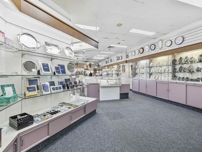 highly-respected-central-queensland-jeweller-2