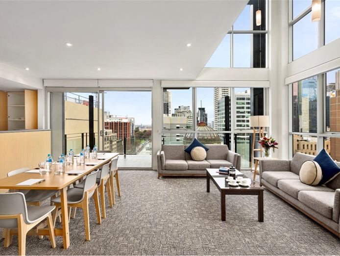 invest-in-a-thriving-corporate-hub-quest-on-william-5