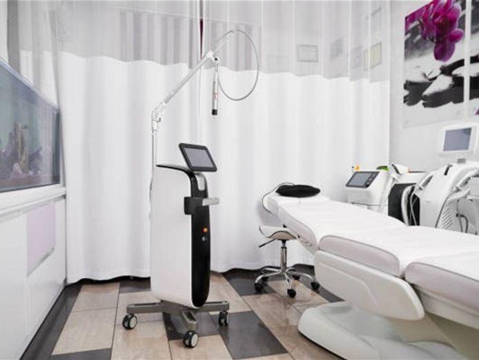 cosmetic-clinic-tasmania-first-class-business-5