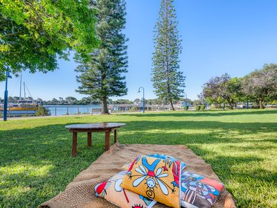 flavours-cafe-marina-gladstone-5