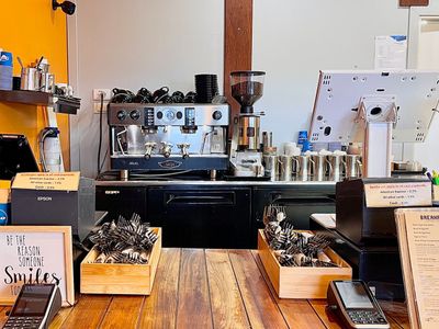 the-cotton-mill-cafe-gladstone-cbd-0