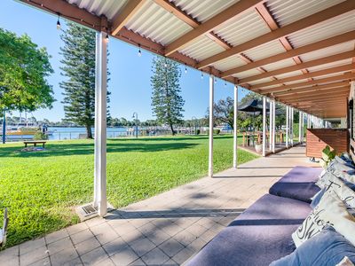 flavours-cafe-marina-gladstone-4