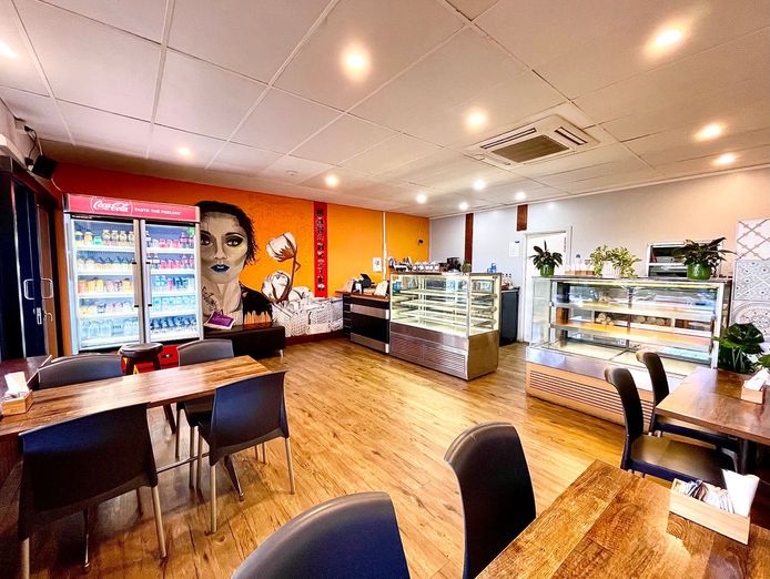 the-cotton-mill-cafe-gladstone-cbd-3