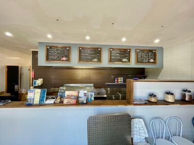 1st-time-on-seek-very-cheap-rental-profitable-fish-n-chips-shop-train-station-2
