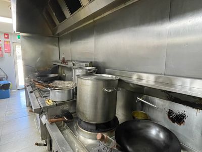 1st-time-on-seek-sor-successful-asian-hawker-takeaway-restaurant-for-168-000-5