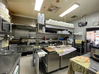 1st-time-on-seek-sor-successful-asian-hawker-takeaway-restaurant-for-168-000-3